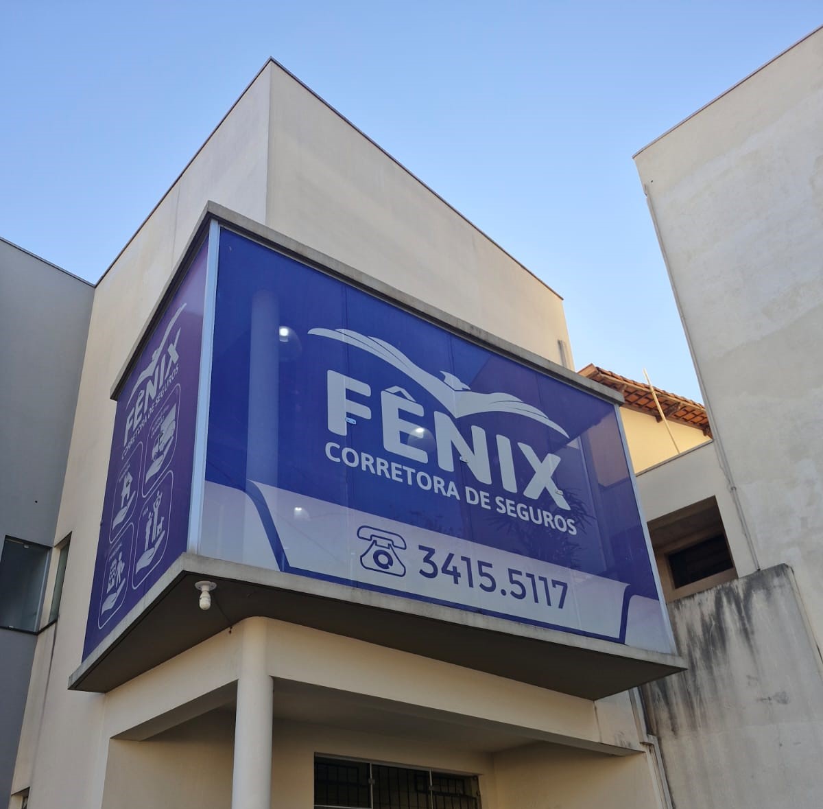 Fachada da Fênix Corretora de Seguros — São Carlos/SP